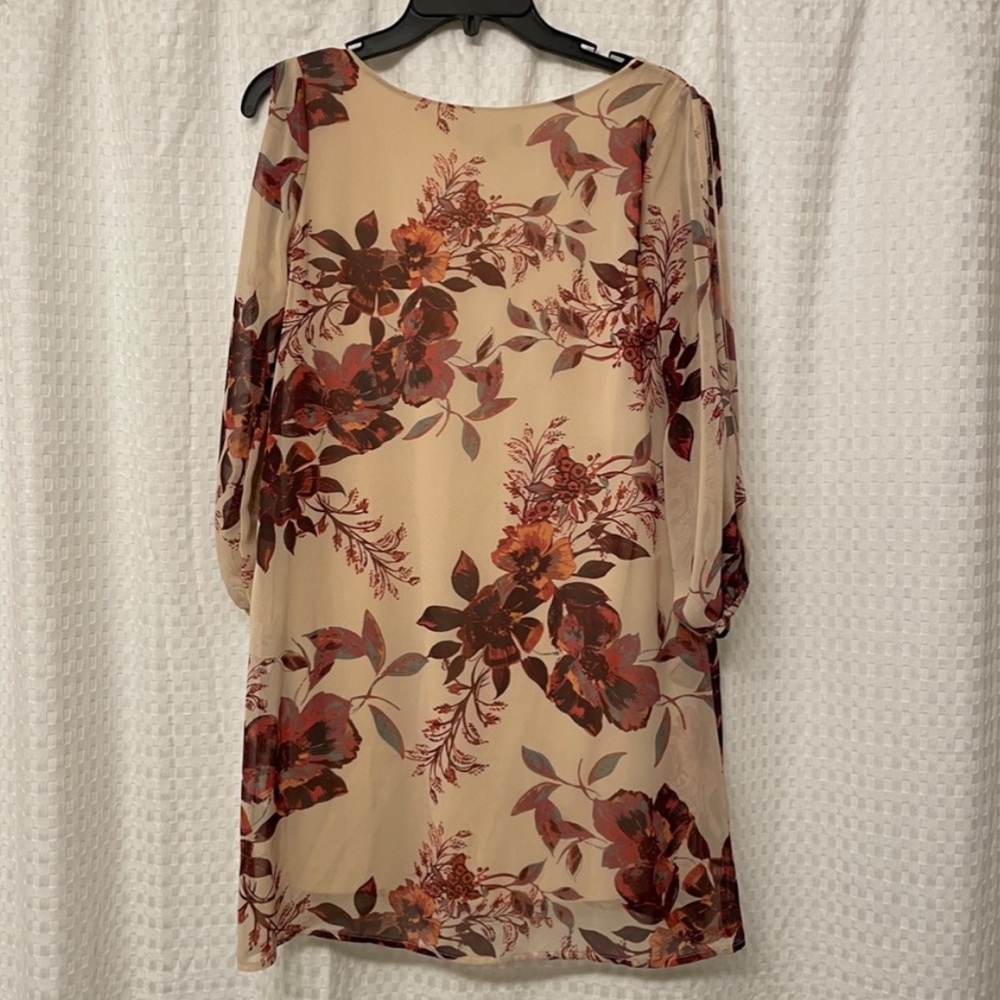 Lulus Shifting Dears Floral Shift Dress size xs - Picture 3 of 4